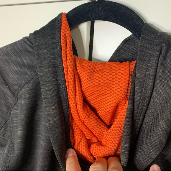 Authentic Majestic San Francisco Giants Graphic Hooded Sweatshirt - Picture 5 of 11